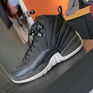 Jordans 12 Retro BG